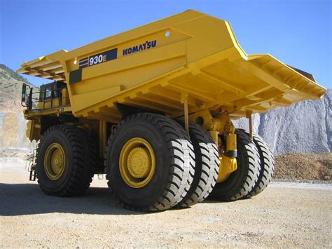 Komatsu Equipment Company Office Photos | Glassdoor