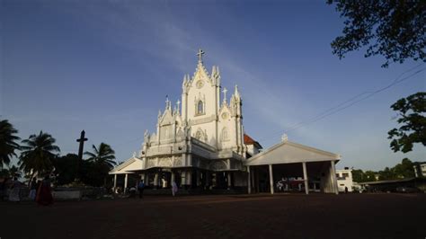 St Mary's Cathedral Church, Manarcaud Kottayam - YouTube