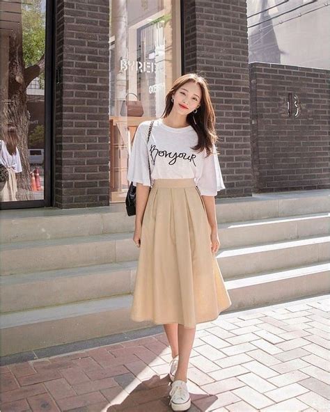 Korean Long Skirt Outfit Ideas | PrestaStyle