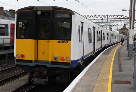 20190321 - 3512 - Arriva Rail London (London Overground) -… | Flickr