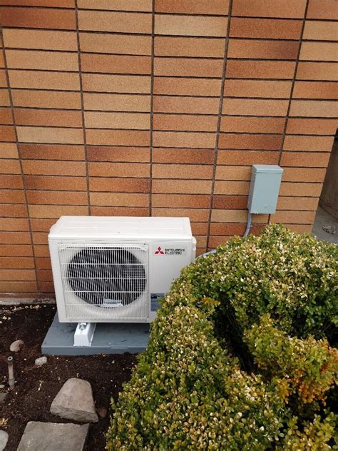 Mitsubishi ductless heat pump installation | Heat pump installation ...