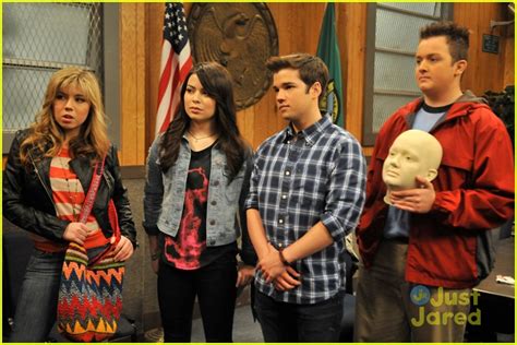 Nora Dershlit is Still Psycho for iCarly! | Photo 452224 - Photo ...