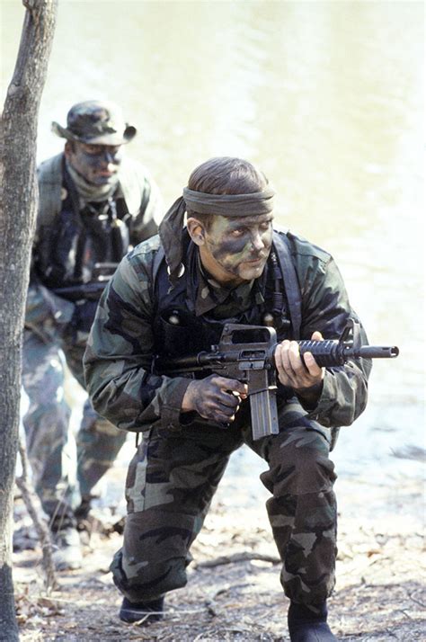 Navy SEALs - Colt Commandos - Special Ops Photos