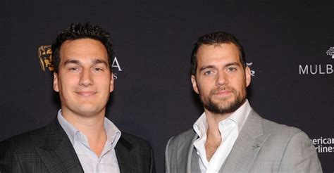 Everything About Henry Cavill Brothers- Family Details - A Best Fashion