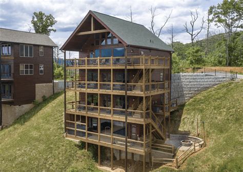 The BEST Cabins in Tennessee Mountains with Indoor Pools