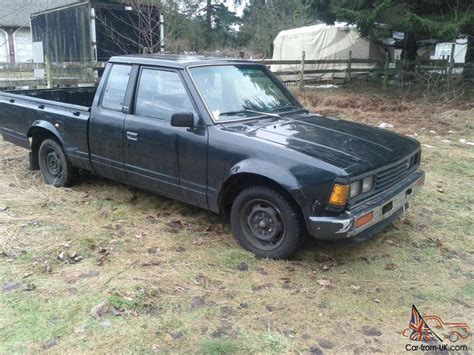 RARE, Nissan DIESEL, factory diesel pick up truck, solid, great driver