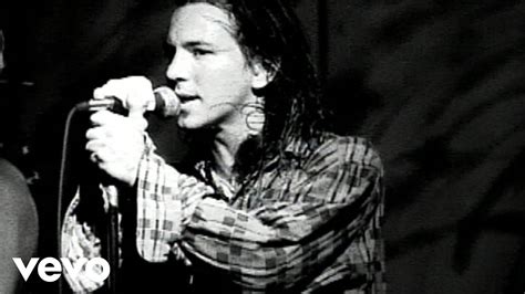 Pearl Jam - Alive Chords - Chordify