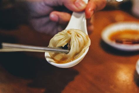 Shanghai Food Guide: 25 Must-Try Dishes (With Recipes)