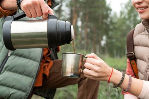 What To Look For When Choosing A Portable Kettle For Travel?