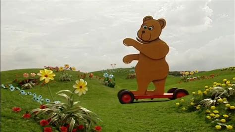 The Bear with Brown Fuzzy Hair | Teletubbies Wiki | Fandom