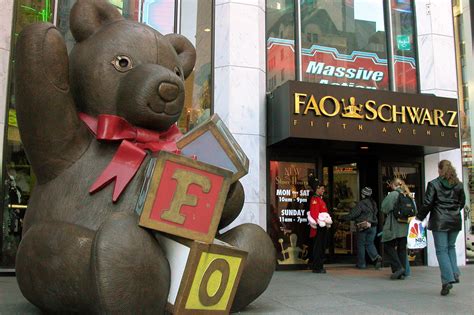 FAO Schwarz piano still a hit 25 years after ‘Big’