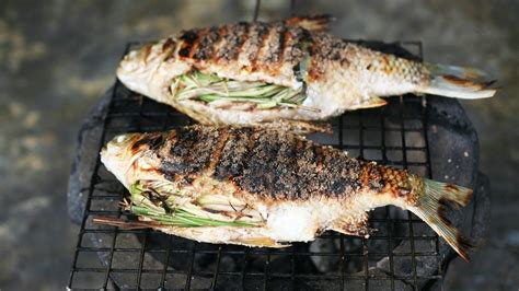 ¿Cómo hacer pescado a la parrilla? 3 trucos para no fallar en el intento | MUI Recetas