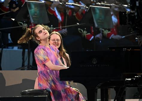 BBC viewers in tears as blind pianist Lucy wows with Coronation performance - Showcelnews.com