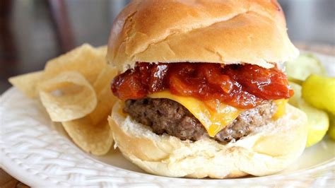 Steakhouse Cheddar Burger with Warm Bacon BBQ Sauce - Life Made Delicious