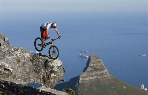 Amazing Mountain Bike Stunts | Mountain biking tricks, Mountain biker, Mountain biking