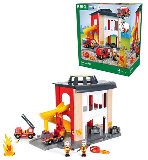 Buy BRIO World - 33833 Central Fire Station | 12 Piece Toy for Kids ...