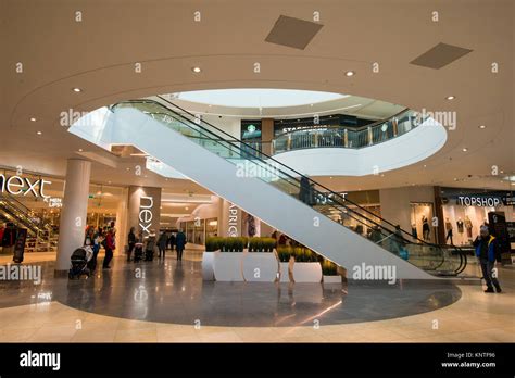 Festival Place Shopping Centre, Basingstoke, UK Stock Photo - Alamy