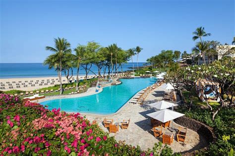 12 Luxurious Resorts on the Kona, Kohala, and Hilo coast (Big Island)