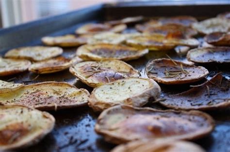 Gold Rush: Yukon Gold Potato Chips with Rosemary and Sea Salt | The Full Helping