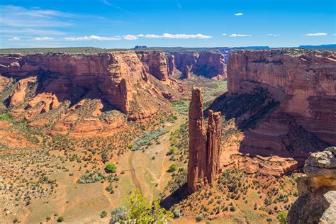 Meanderthals | Canyon de Chelly National Monument