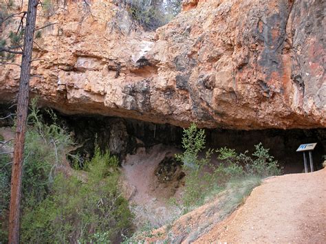 Mossy Cave: Mossy Cave Trail, Bryce Canyon National Park, Utah