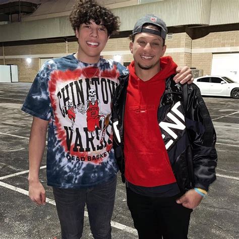 40 Photos Of Patrick Mahomes & His Family Living Their Best Lives – Page 11 – Sport Scroll