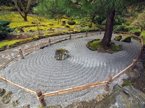 Japanese stone garden stock image. Image of stones, garden - 13882237