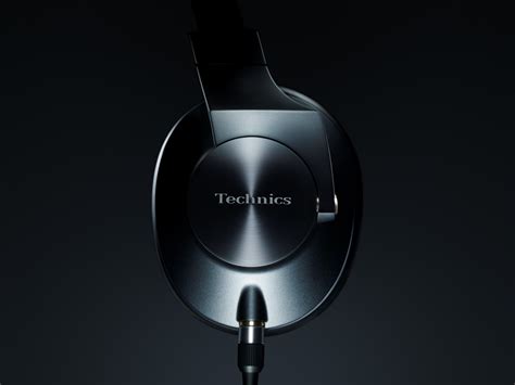 Headphones EAH-T700 - Technics UK & Ireland