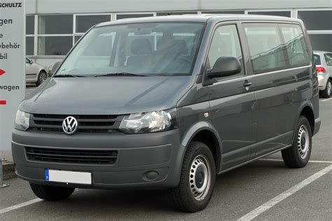 File:VW Transporter TDI (T5) Facelift front 20100902.jpg