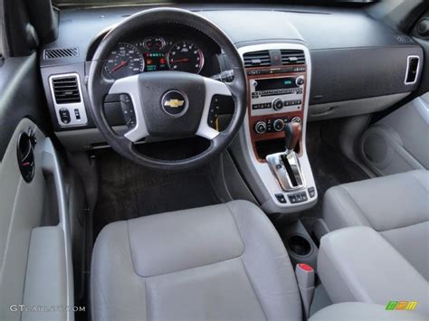 2007 Chevy Equinox Interior