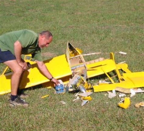 Avoiding Crashes — 5 tips to save your RC airplane! - Model Airplane News