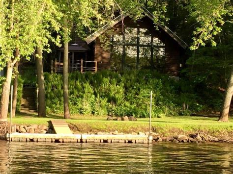 12 Best Cabin Rentals Near The Wisconsin Dells