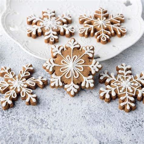 Christmas Snowflake Cookie Cutter Set | Gadgetsin