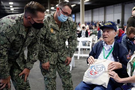 Pearl Harbor survivors gather on 80th anniversary of attack - WHYY