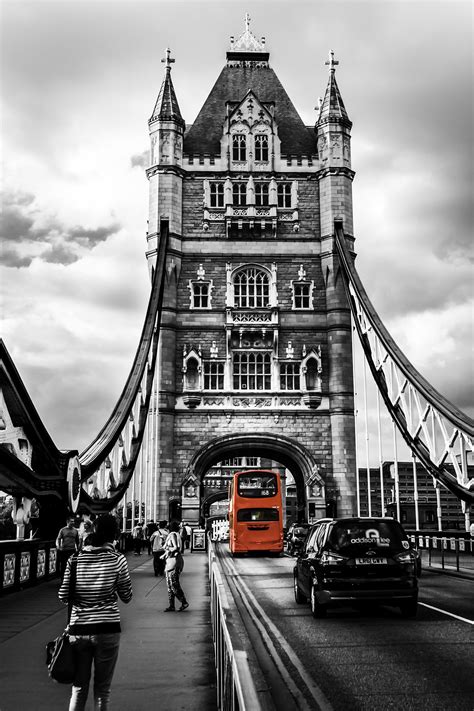 Tower Bridge + Bus - Tower Bridge in B&W with red bus | Tower bridge, Tower, Angel artwork