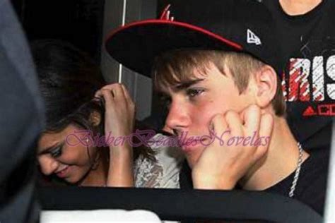 aww. is Justin crying ? =/ - Justin Bieber Photo (21298292) - Fanpop