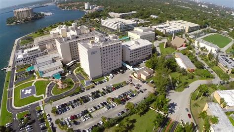 Mercy Hospital Miami Circa 2014 Stock Footage Video 5596136 - Shutterstock