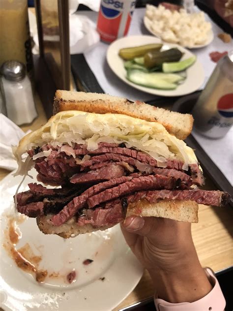 Katz Deli Hot Pastrami Sandwich - Pastrami sandwich - Katz's Deli, New ...