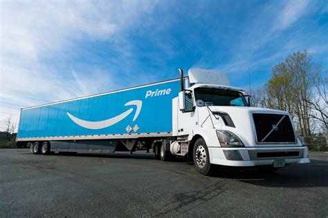 Amazon Exploring Autonomous Trucks To Speed Up Deliveries