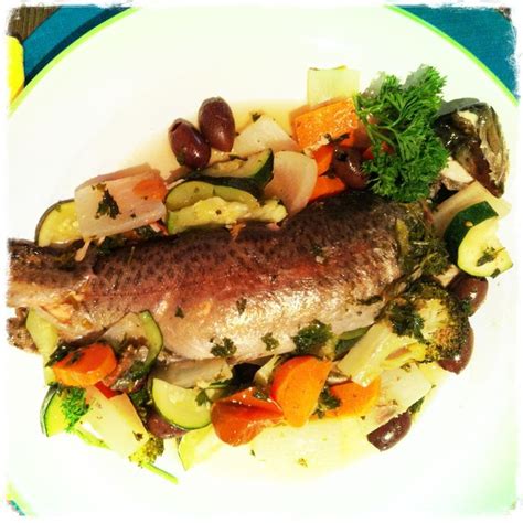 Mediterranean Baked Rainbow Trout. One pan dinner - easy and delicious. | Paleo seafood recipes ...