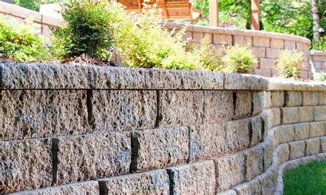 Retaining Wall Pavers - Gold Canyon Paver