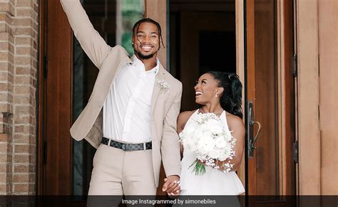 "Officially Owens": US Olympic Gymnast Simone Biles Marries Jonathan Owens