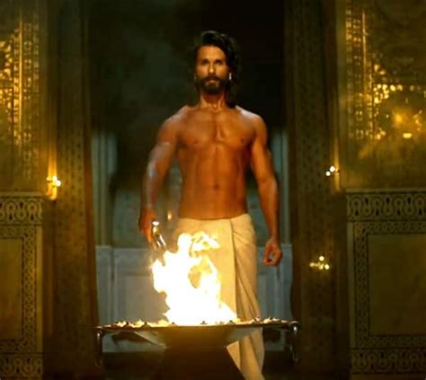 Padmavati trailer: Just three stills of a shirtless Shahid Kapoor that prove he will be a worthy ...