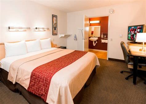 Cheap, Discount, Pet Friendly Hotel, Milford, Connecticut | Red roof ...