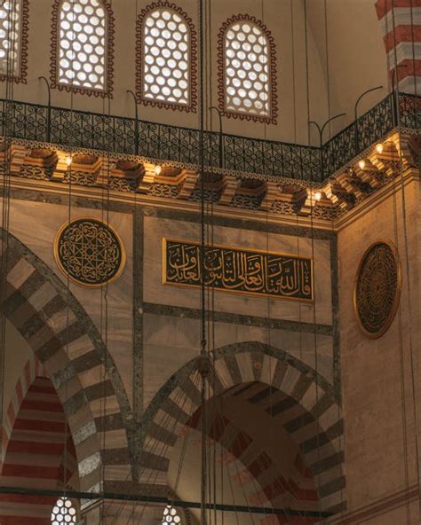 Interior of the Suleymaniye Mosque, Istanbul, Turkey · Free Stock Photo