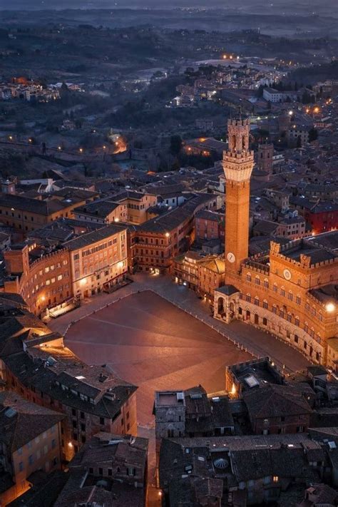 Piazza del Campo, Siena, Italy | Siena italy, Italy, Siena