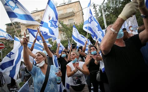 Thousands mass outside Netanyahu’s Jerusalem residence in latest ...