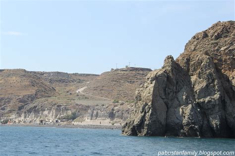 Family Travelogue: White Beach/ White Rocks, Santorini Islands, Greece/ Photo blog 2