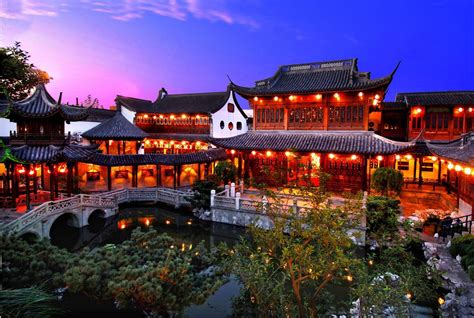 Places to See | Hangzhou City, China | Mansions, Unique houses, Chinese mansion