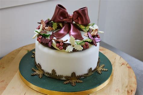 Christmas cake decoration ideas beautiful | creatife my blog